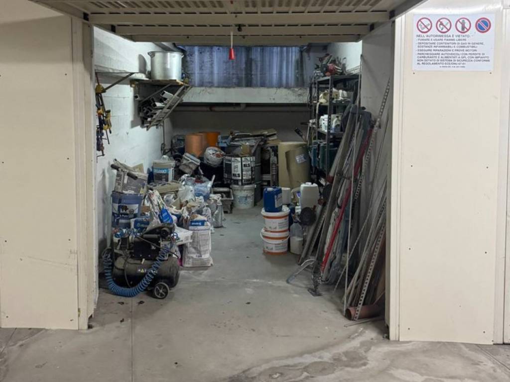 Box / garage a Gabicce mare in via zandonai, 1 - Foto 2