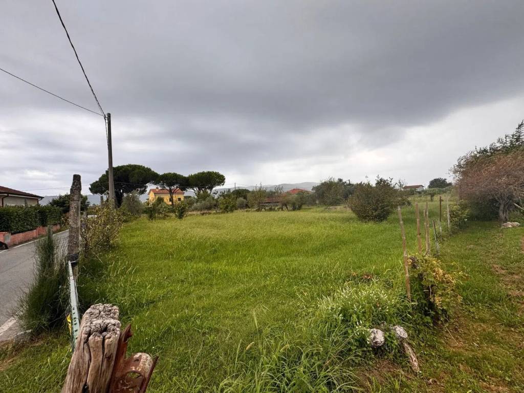 Terreno a Castelnuovo magra in Via Bolignolo, 38 - Foto 5