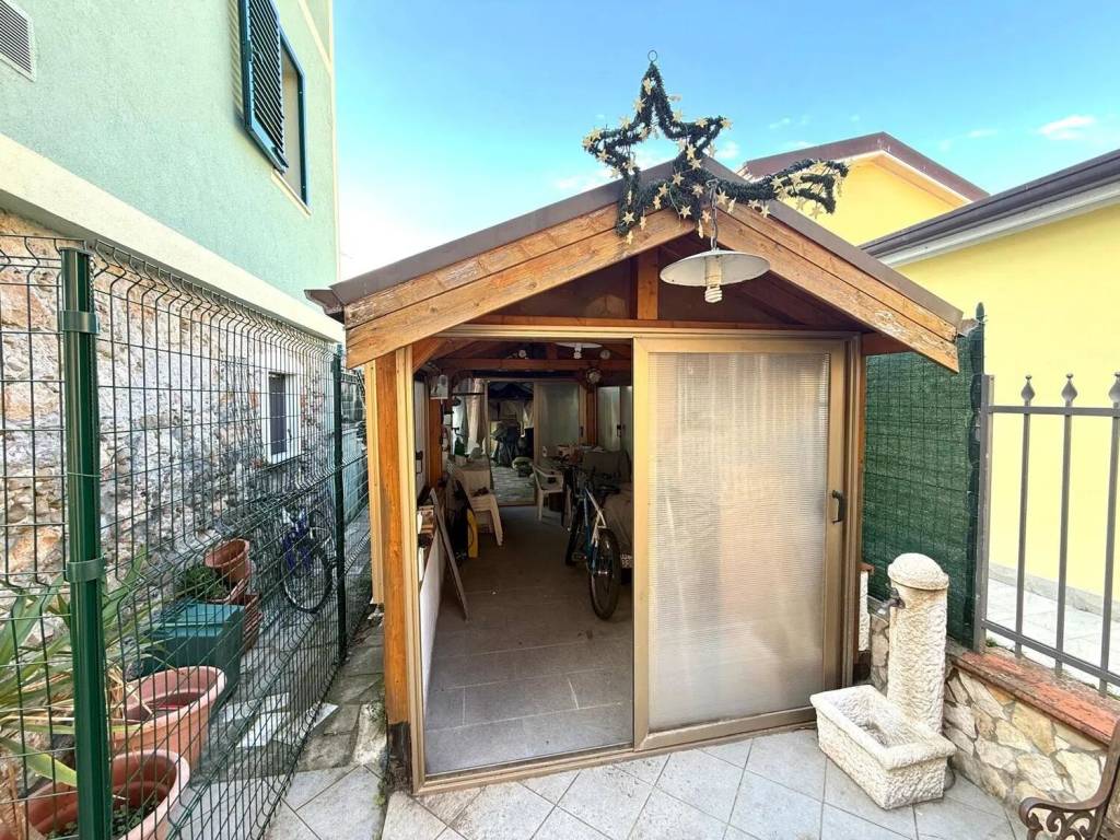 Villa a Sarzana in Via Paolo Diana, 3 - Foto 2