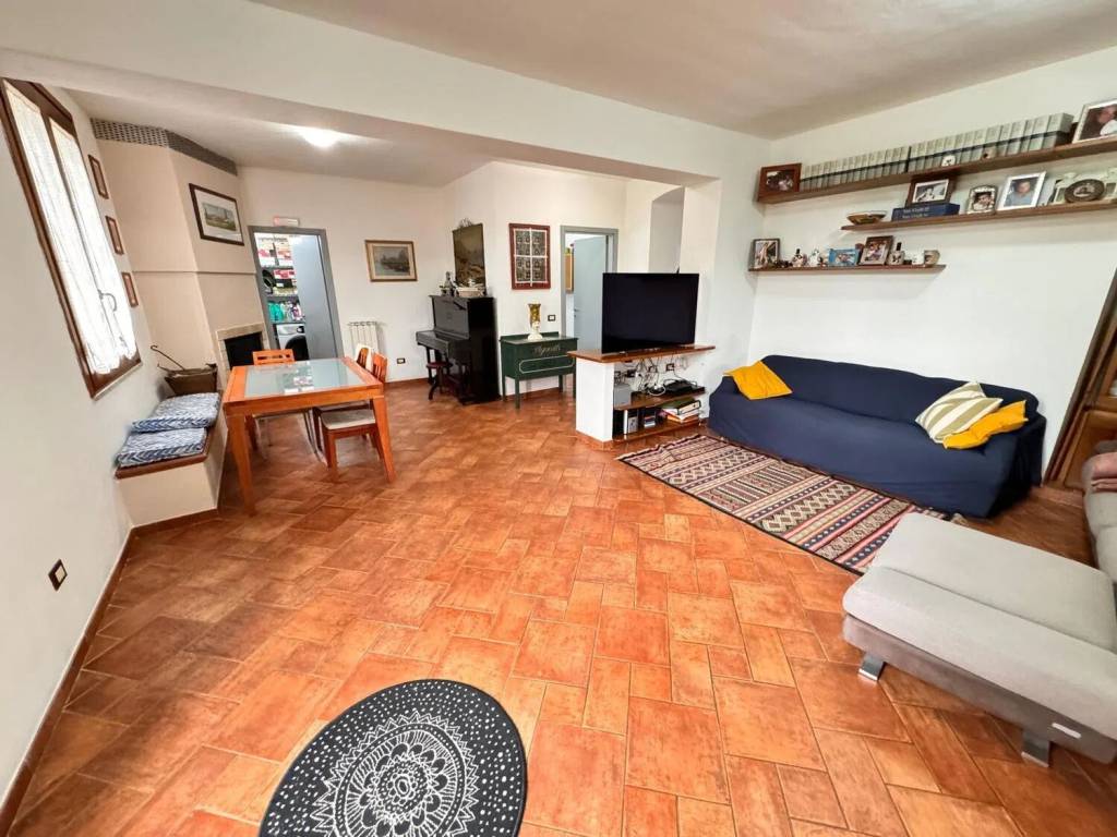 Villa a Sarzana in Via Gabella, 5 - Foto 3