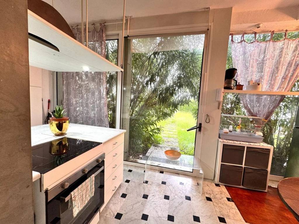 Villa a Ameglia in Via G. Amendola, 33 - Foto 4