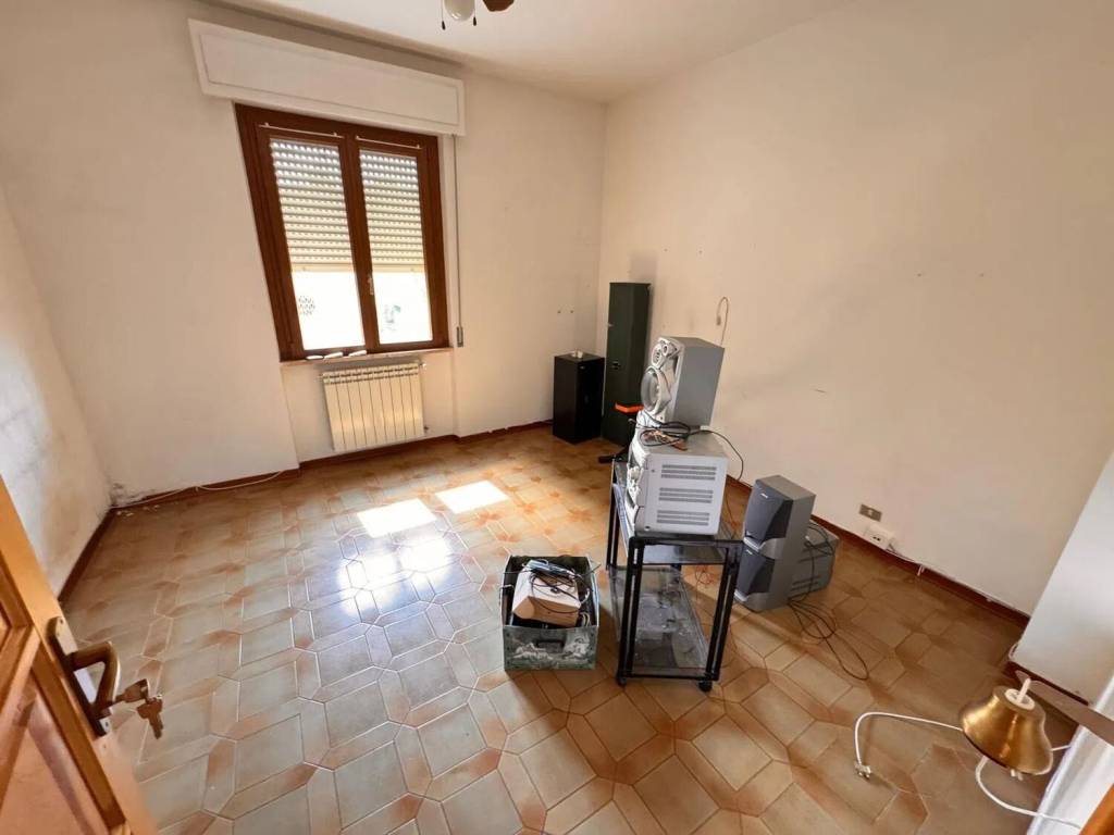 Appartamento a Sarzana in Via Paganino Da Sarzana - Foto 5