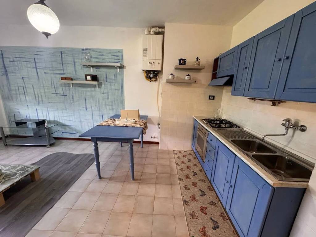 Appartamento a Luni in Via Giacomo Brodolini - Foto 4