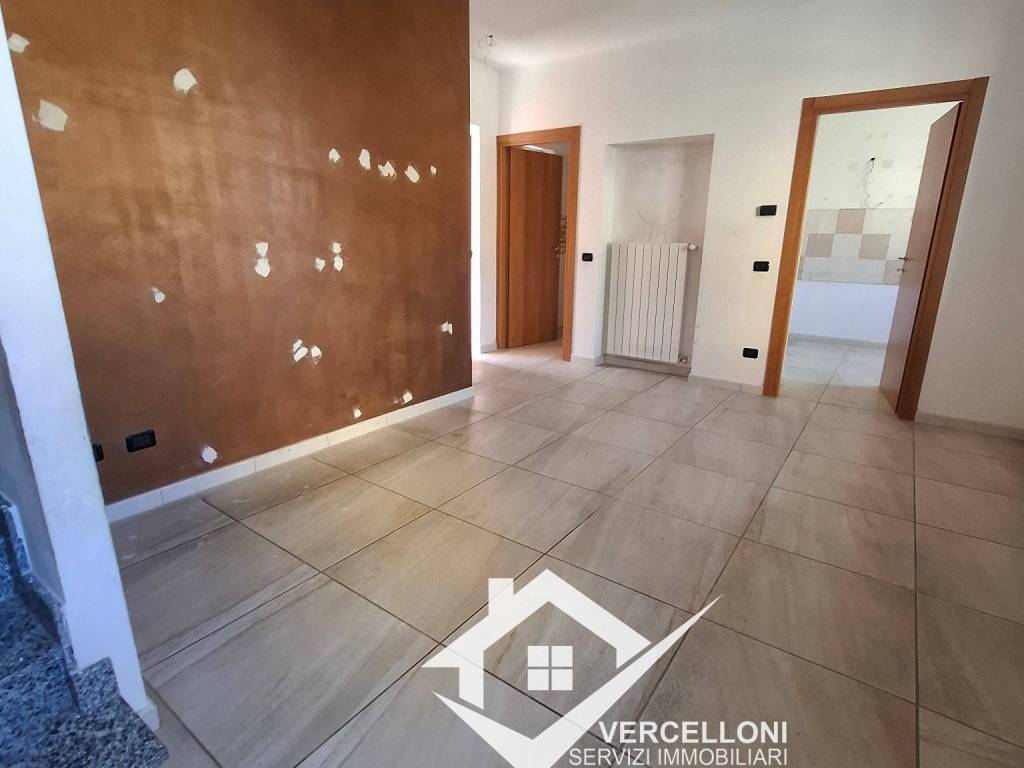 Villa a Cameri in Via Carlo Mazzucchelli - Foto 3