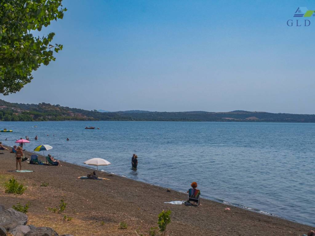 Villa a Trevignano romano in Via di Mezzo Inferiore - Foto 5