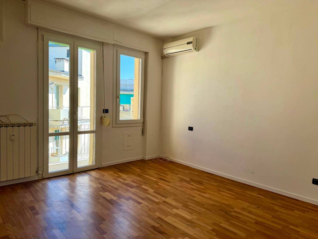 Appartamento a Bologna in Viale Pietro Pietramellara, 11 - Foto 2