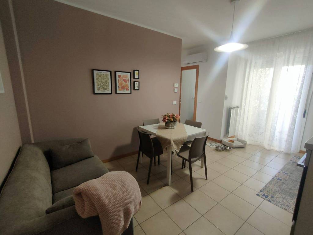 Appartamento a Tortoreto in Via Giuseppe Mazzini, 3 - Foto 2