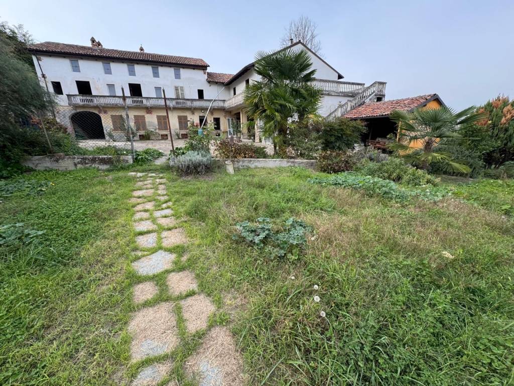 Rustico / casale a Castagnole monferrato in Via Giuseppe Garibaldi - Foto 4