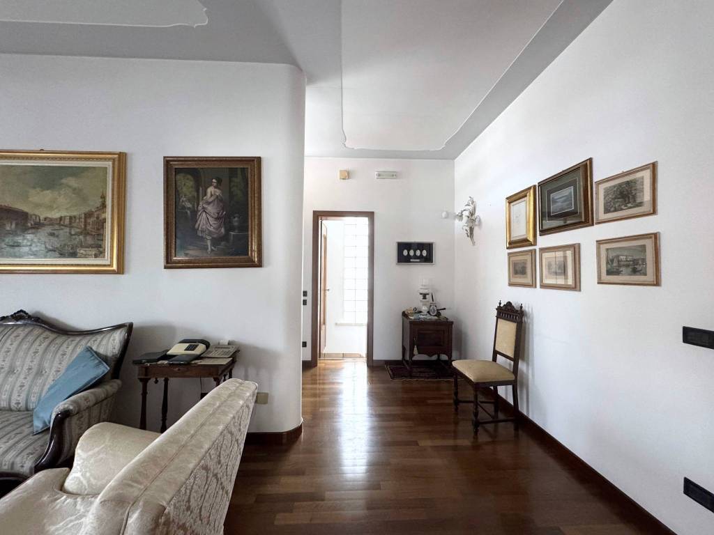 Villa a Adria in Via Dante Alighieri - Foto 2