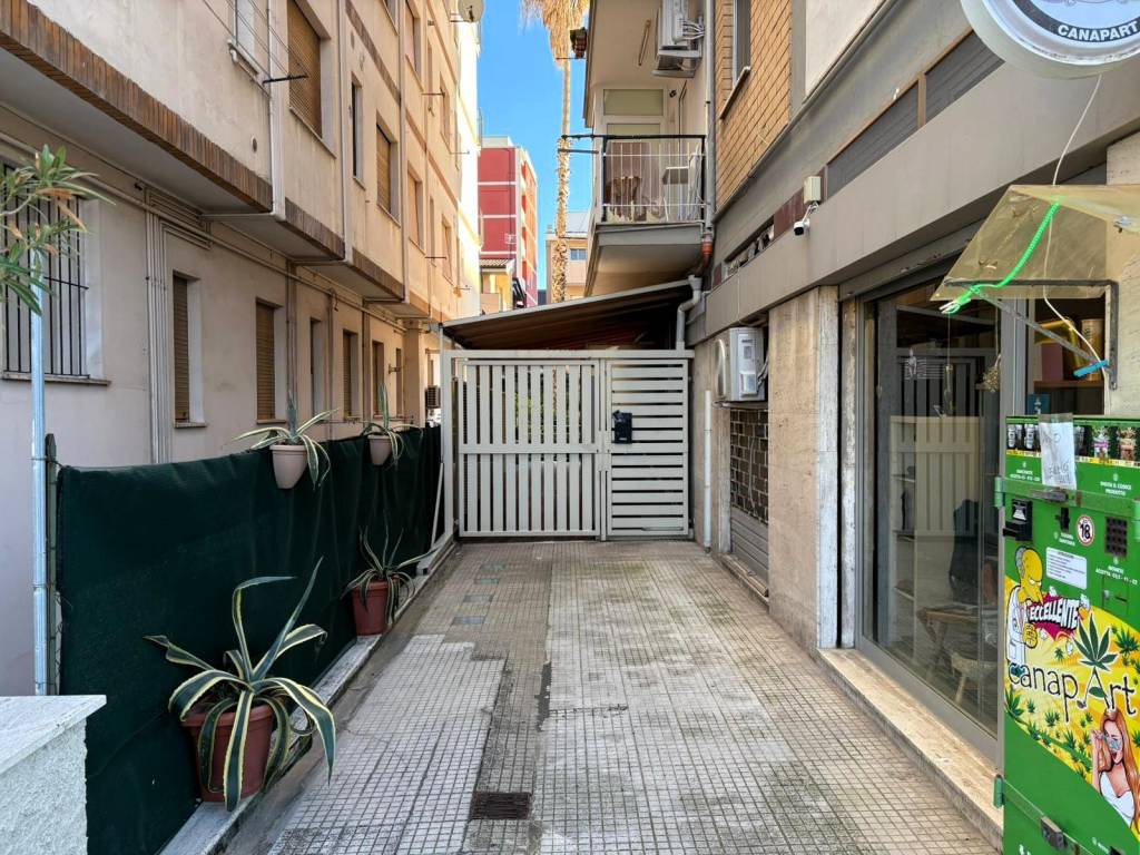 Immobile a San benedetto del tronto in Via Montello, 90 - Foto 2