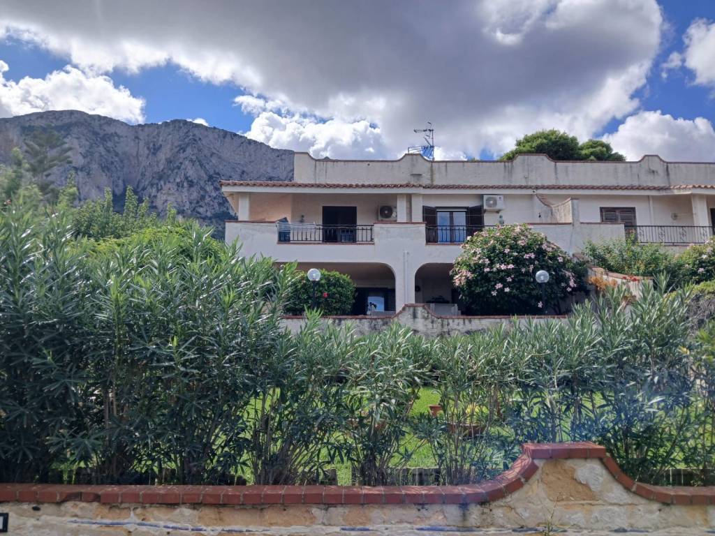 Villa a Cinisi in Via Sandro Pertini - Foto 2