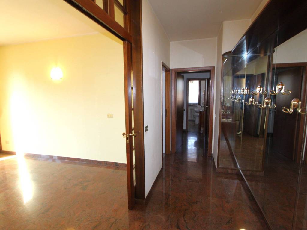 Appartamento a Valsamoggia in Via Antonio Zanasi - Foto 5