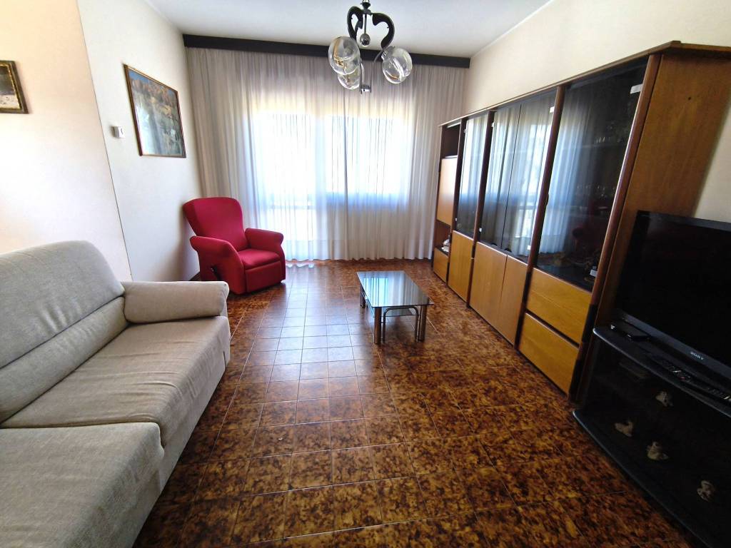 Appartamento a Rimini in Via Giuseppina Strepponi - Foto 2