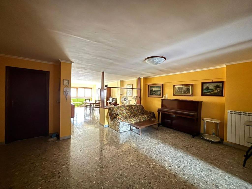 Appartamento a Torre annunziata in Via Gino Alfani, 15 - Foto 5