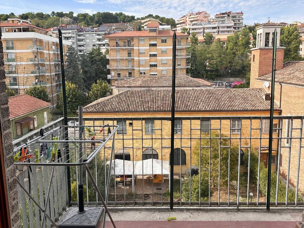Appartamento a Teramo in Via Palermo, 27 - Foto 4