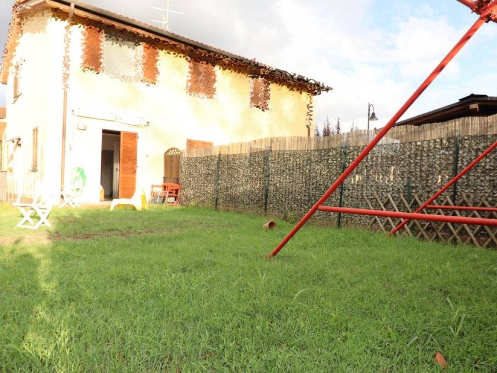 Appartamento a San giovanni valdarno in Strada Vicinale della Badiola - Foto 3
