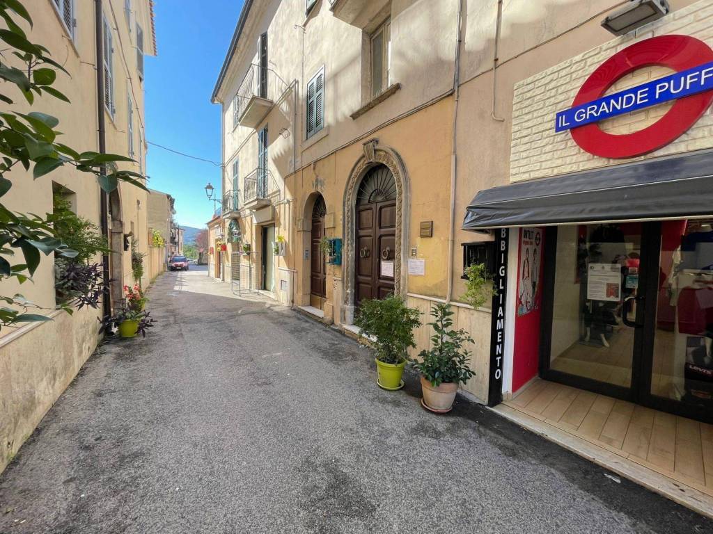 Appartamento a Ceprano in Via Principe Amedeo, 6 - Foto 3