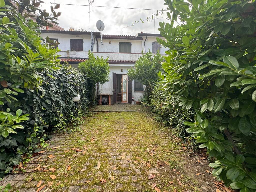 Villetta a schiera a Comacchio in Viale Inghilterra, 92 - Foto 5