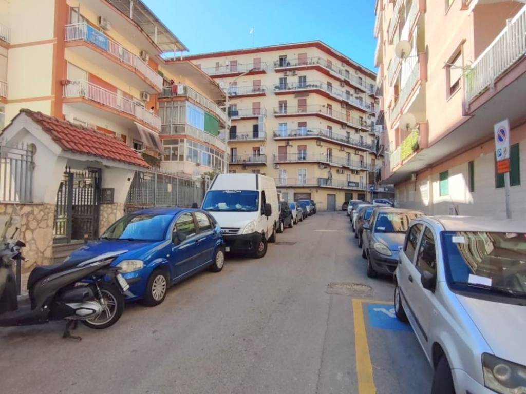 Appartamento a Marano di napoli in Via Dora - Foto 2
