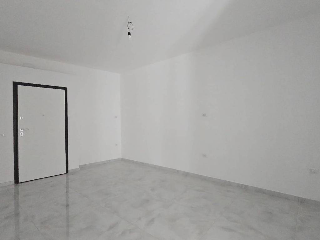 Appartamento a Santa maria capua vetere in Via R. d'Angiò - Foto 2