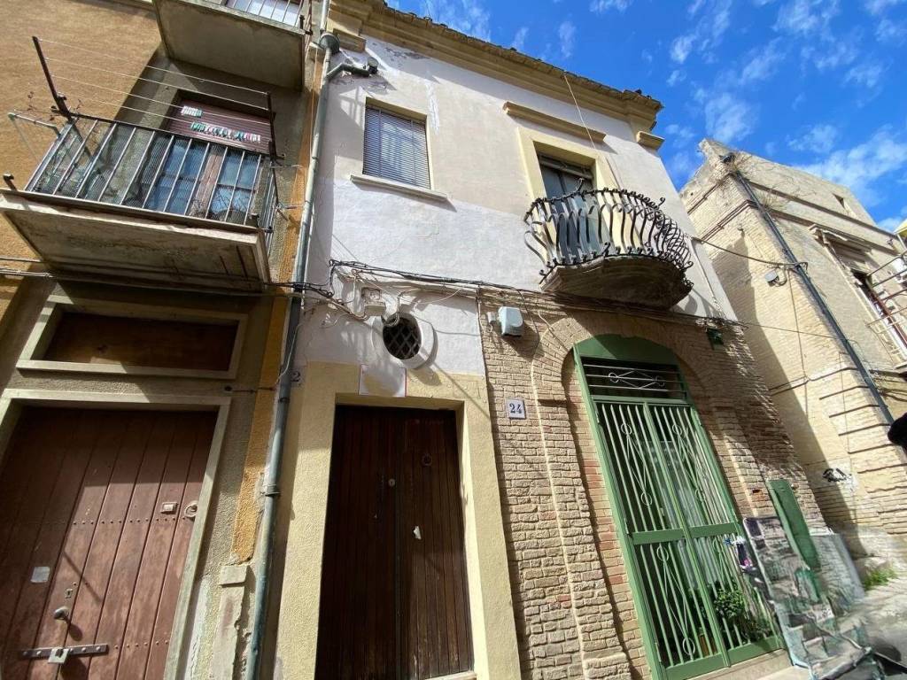 Appartamento a San severo in Via De Girolamo - Foto 4