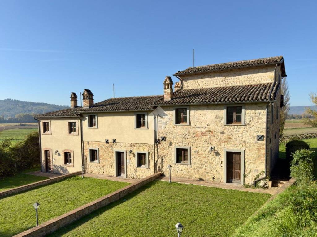 Rustico / casale a Città di castello in VOCABOLO PETTINARO, 1 - Foto 5