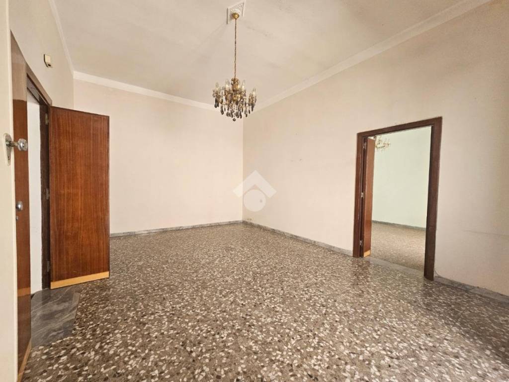 Casa indipendente a Ceglie messapica in Via perosi - Foto 4