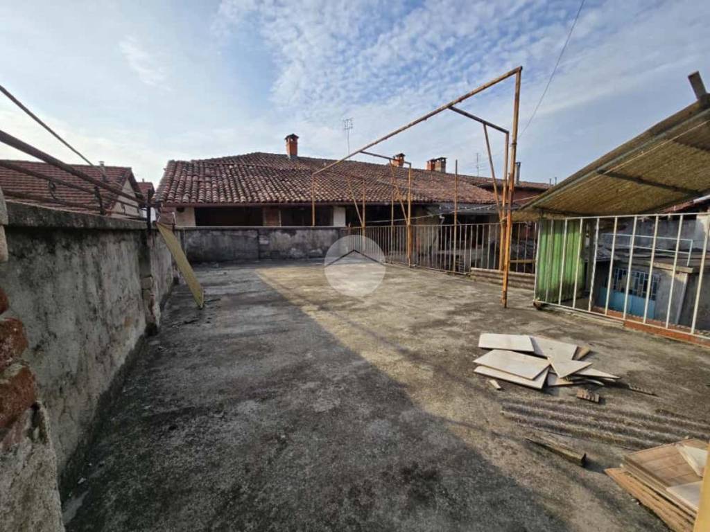 Casa indipendente a Montanaro in Via S. Martino, 2 - Foto 3