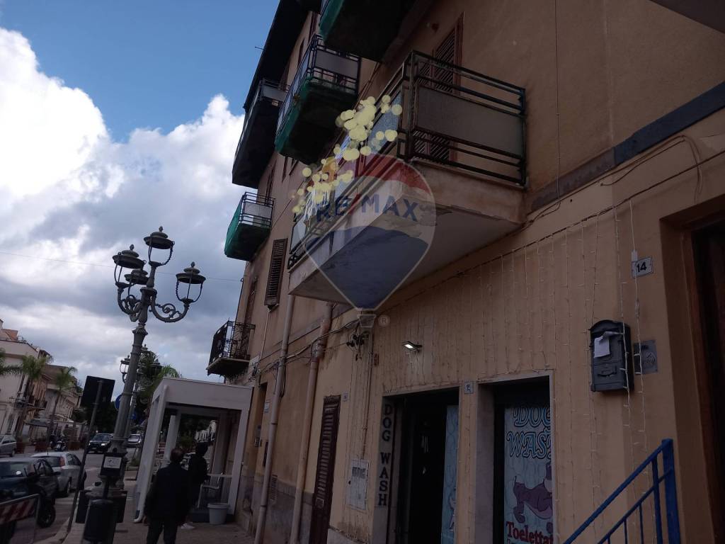 Appartamento a Capaci in PIAZZA CALOGERO TROIA, 23 - Foto 5