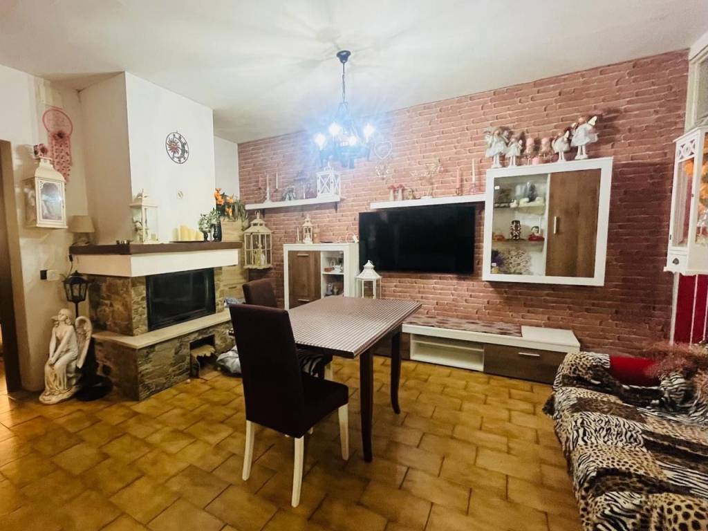 Casa indipendente a Borgo veneto in Via Dossi - Foto 2