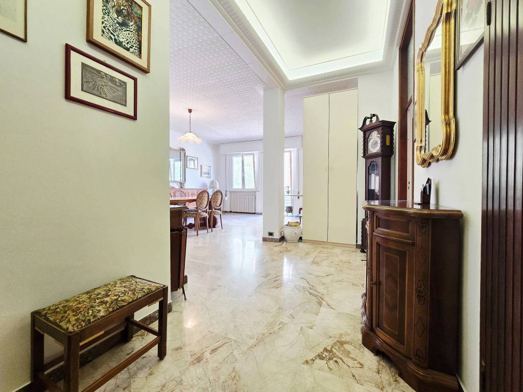 Appartamento a Rimini in Viale Principe di Piemonte, 31 - Foto 2