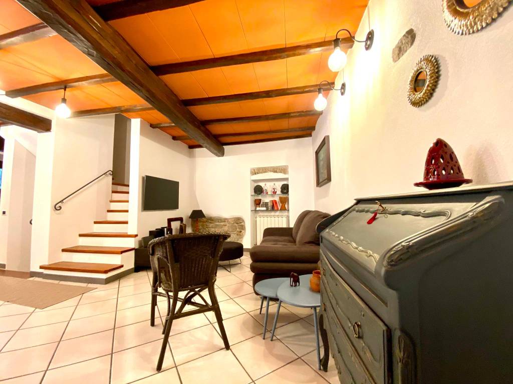 Casa indipendente a Luni - Foto 2