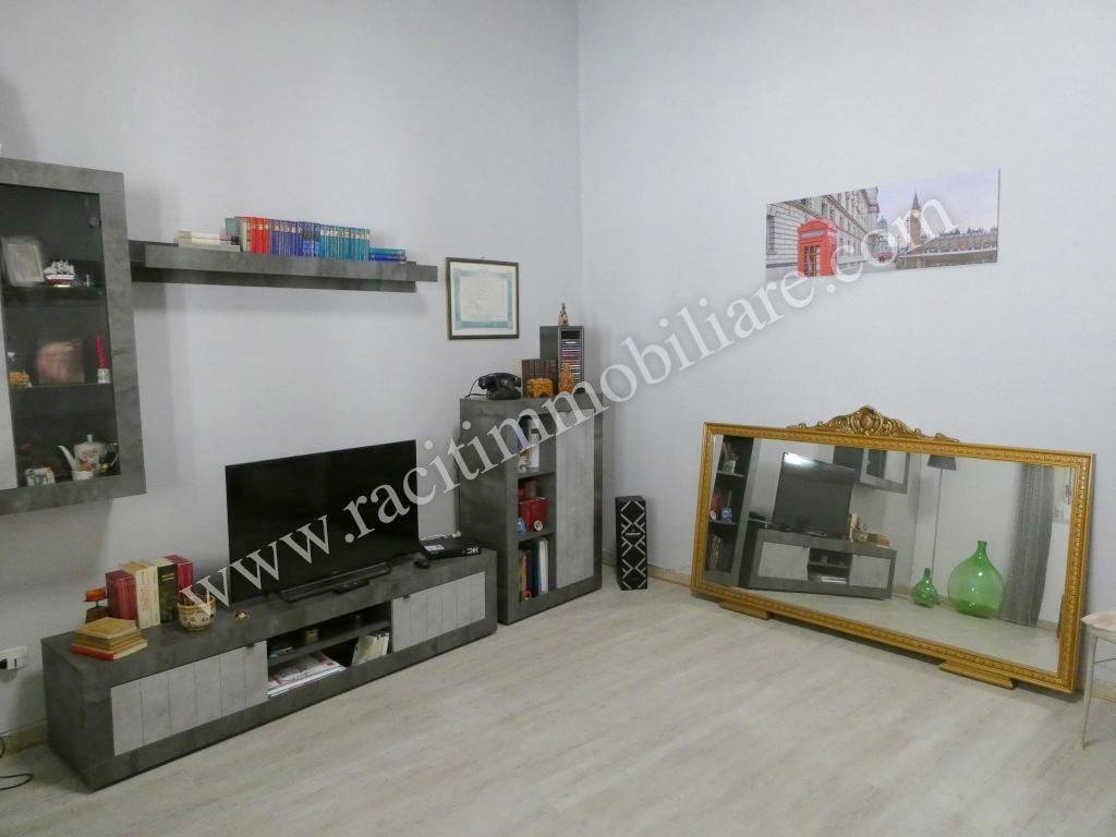 Casa indipendente a Pozzallo in Via Benedetto Giaceri - Foto 5