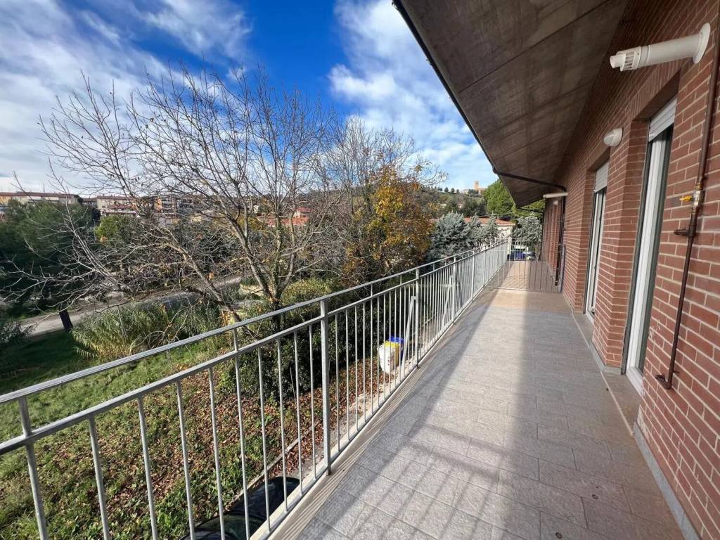 Appartamento a Recanati in Via Fratelli Ottaviani - Foto 5