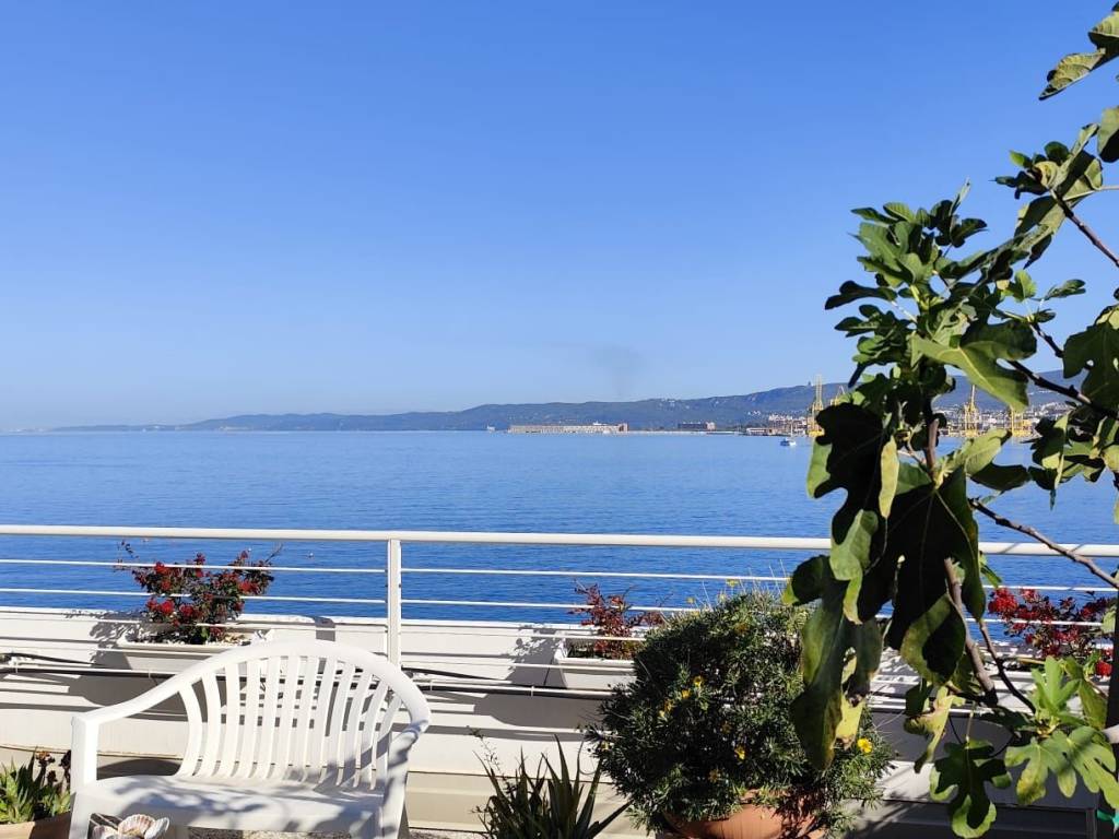 Appartamento a Muggia in Lungomare Venezia, 21 - Foto 2