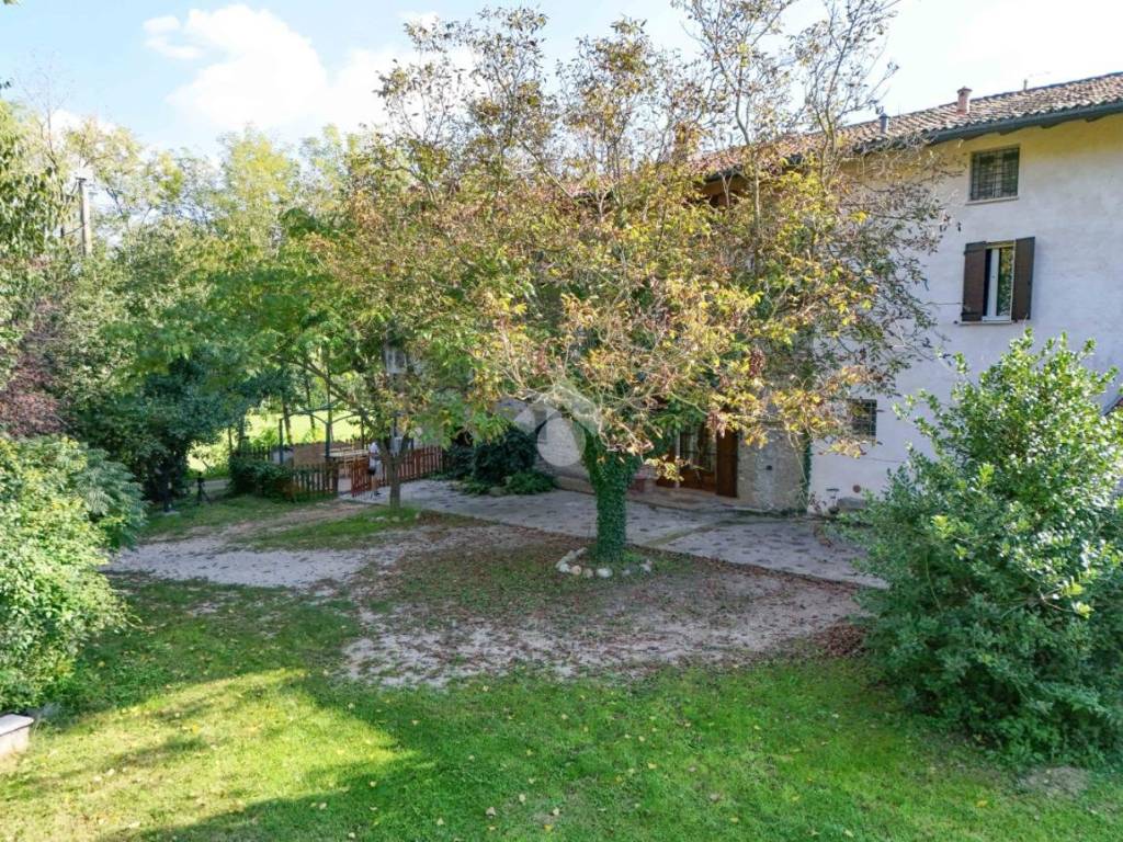 Casa indipendente a Pozzolengo in Località Campagnola, 99 - Foto 5
