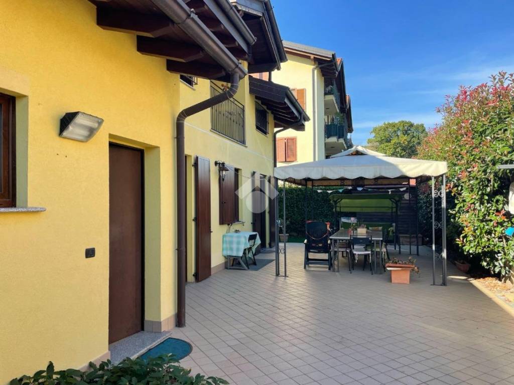 Villa a Samarate in Via agusta, 441 - Foto 4