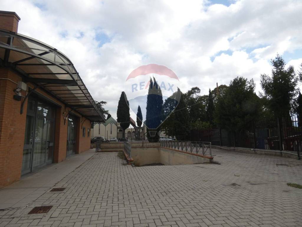 Immobile a Campi bisenzio in via francesco petrarca, 42 - Foto 2