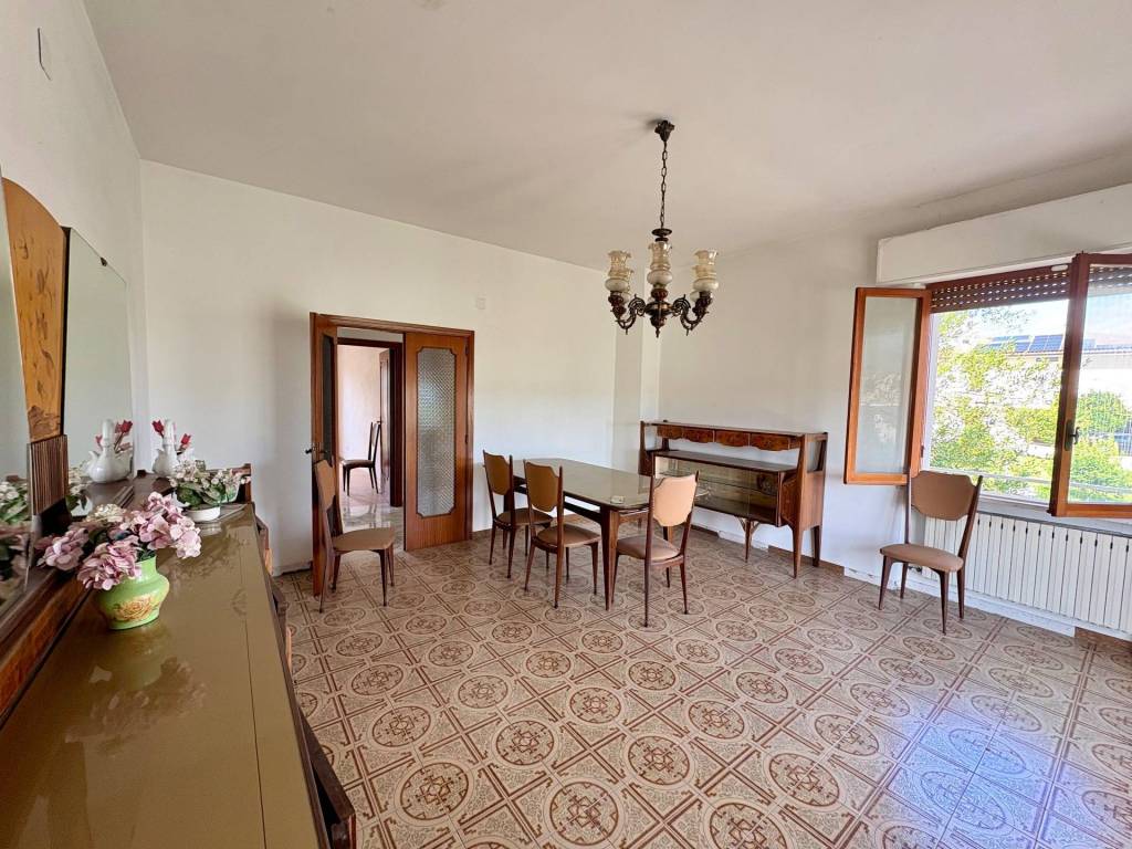 Appartamento a Civitella del tronto in Via Principale, 42 - Foto 3