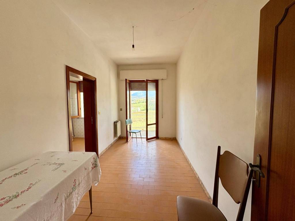 Appartamento a Civitella del tronto in Via Principale, 42 - Foto 5