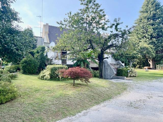 Villa a Tricesimo in Via Sante Patussi, 10 - Foto 4