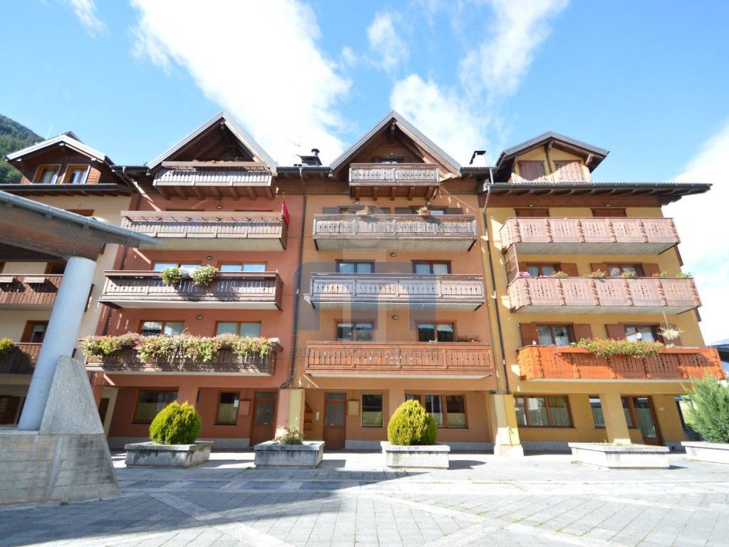 Appartamento a Valdisotto in Piazza S. Antonio 10 - Foto 2