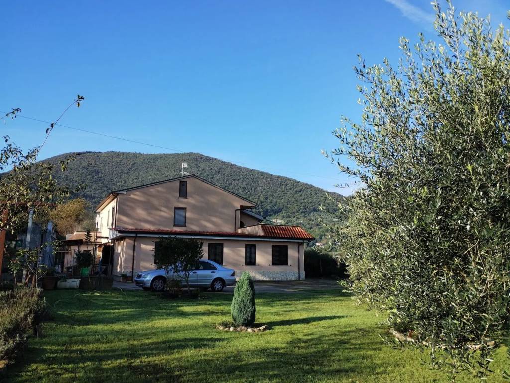 Villa a Segni in Via Carpinetana Est, 59 - Foto 2