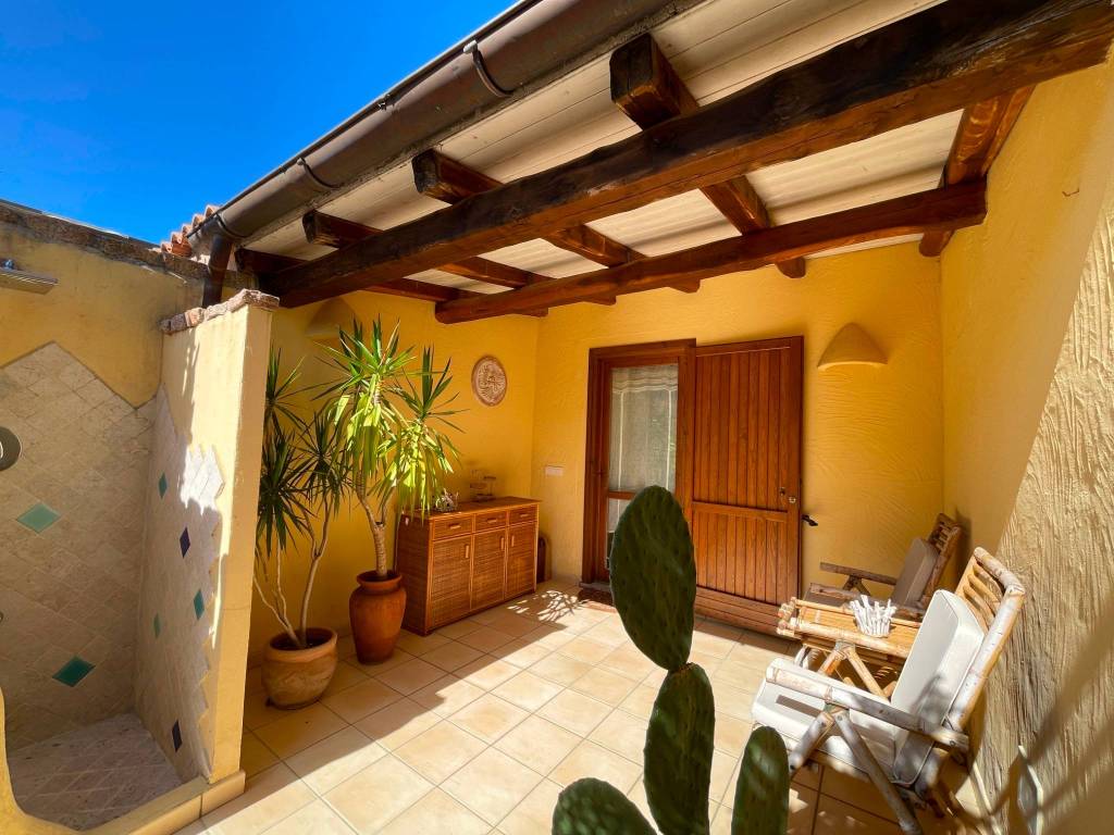 Villa a Santa teresa gallura in Via Ulisse, 9 - Foto 2