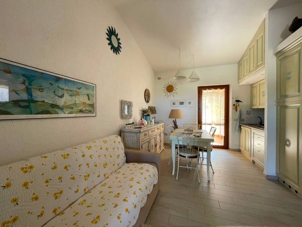 Villa a Santa teresa gallura in Via Ulisse, 9 - Foto 5