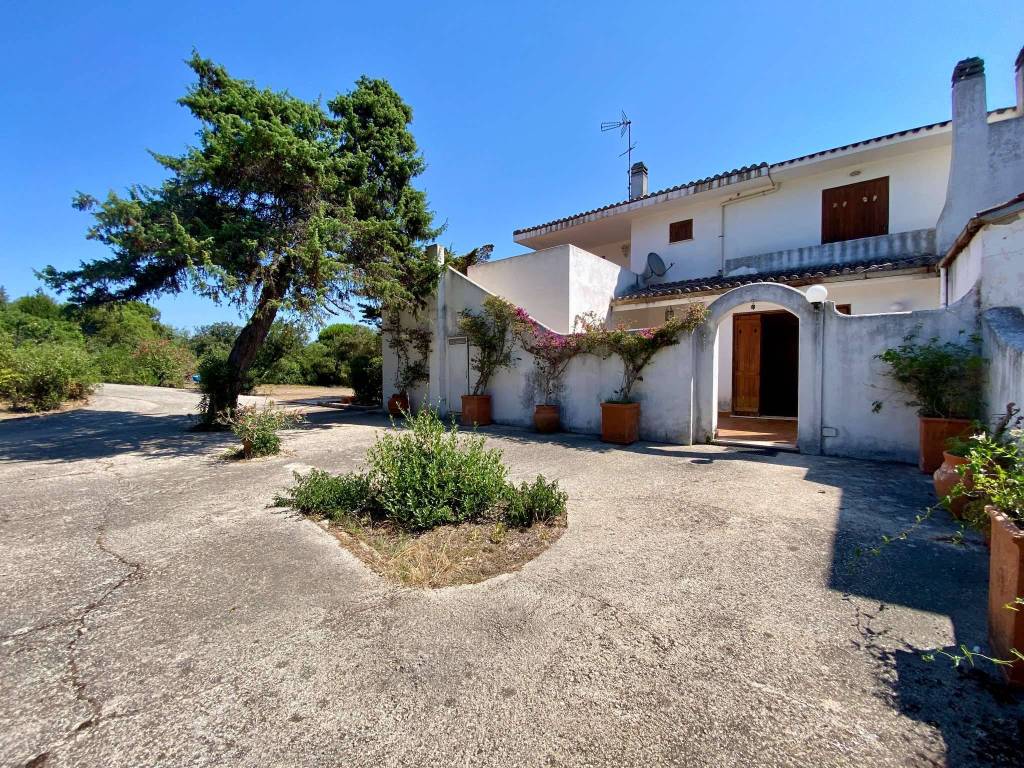 Villa a Sabaudia in strada Lungomare Pontino - Foto 2