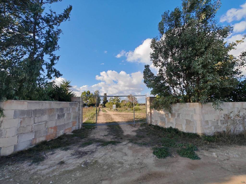 Terreno a Sanarica in via benedetto croce - Foto 4