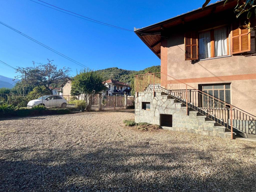 Casa indipendente a Pinerolo in Via Nazionale, 263 - Foto 3