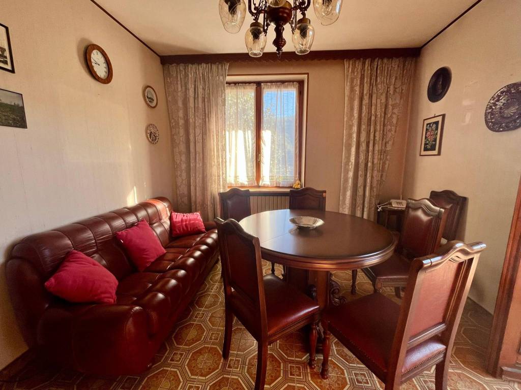 Casa indipendente a Pinerolo in Via Nazionale, 263 - Foto 4