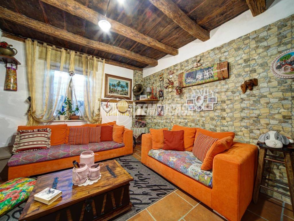 Casa indipendente a Cavaria con premezzo in Via San Quirico 24 - Foto 3